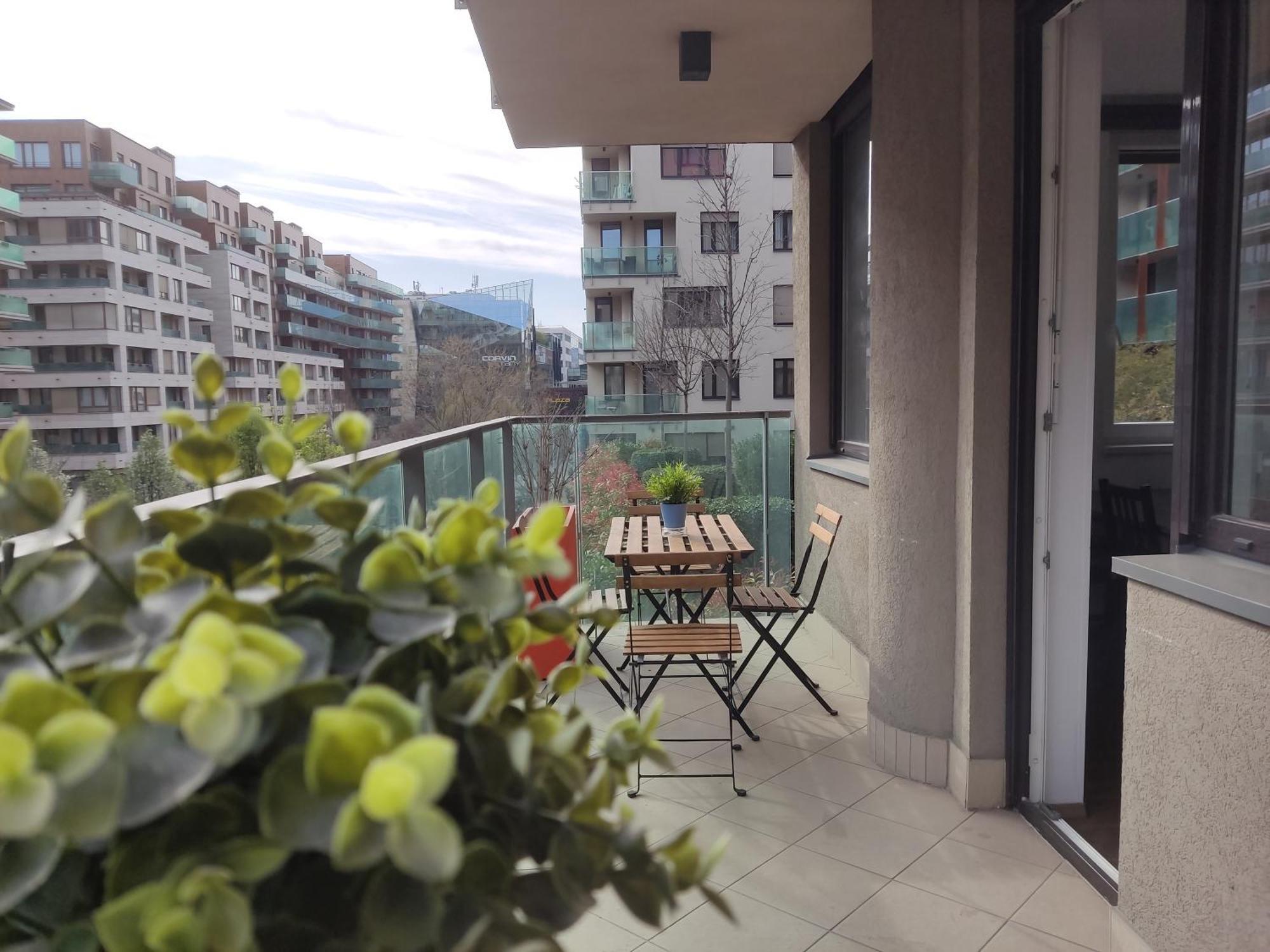 Aparthotel Corvin Center 3*